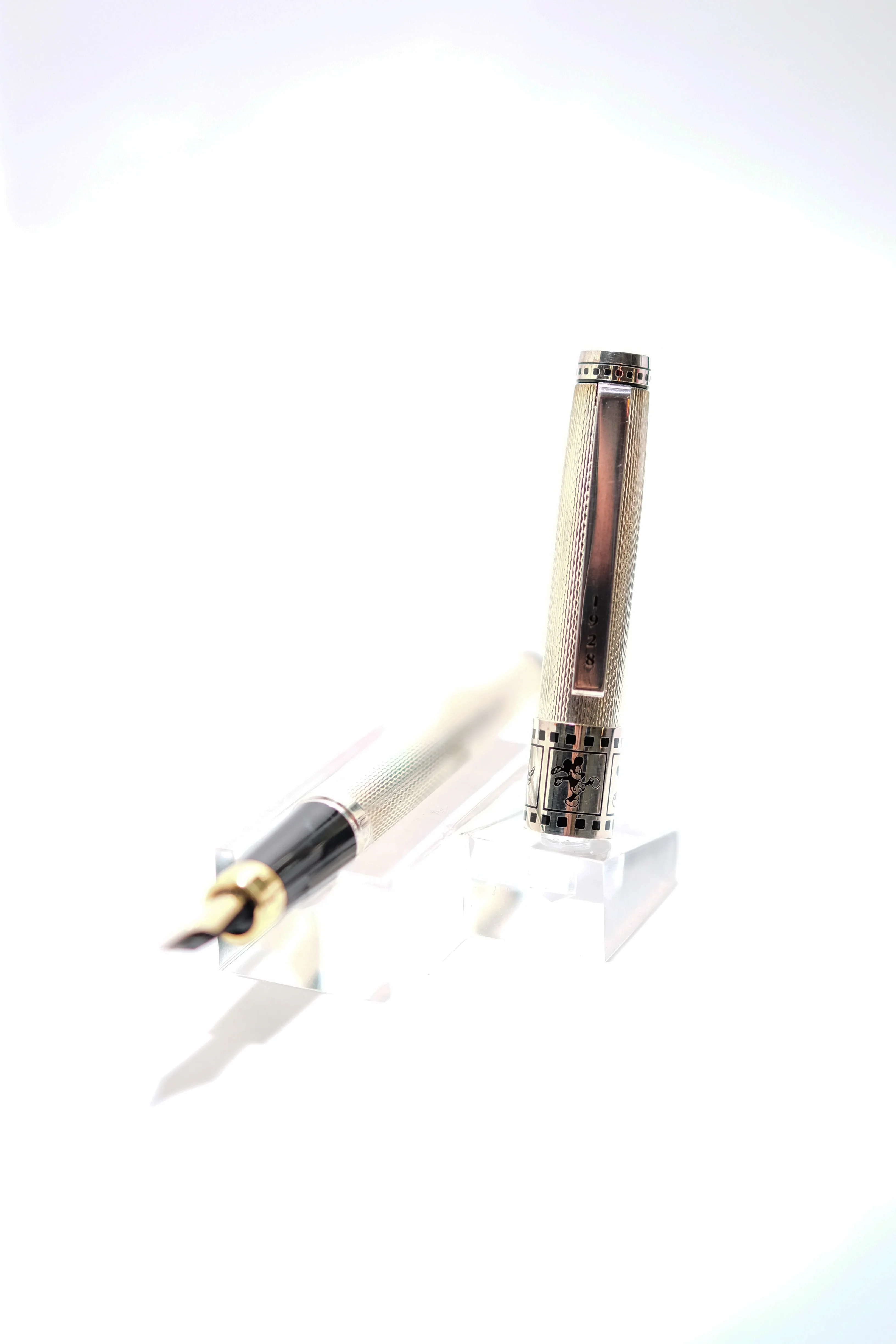 Pre-Owned Colibri Mickey & Co. Fountain Pen - Image 2