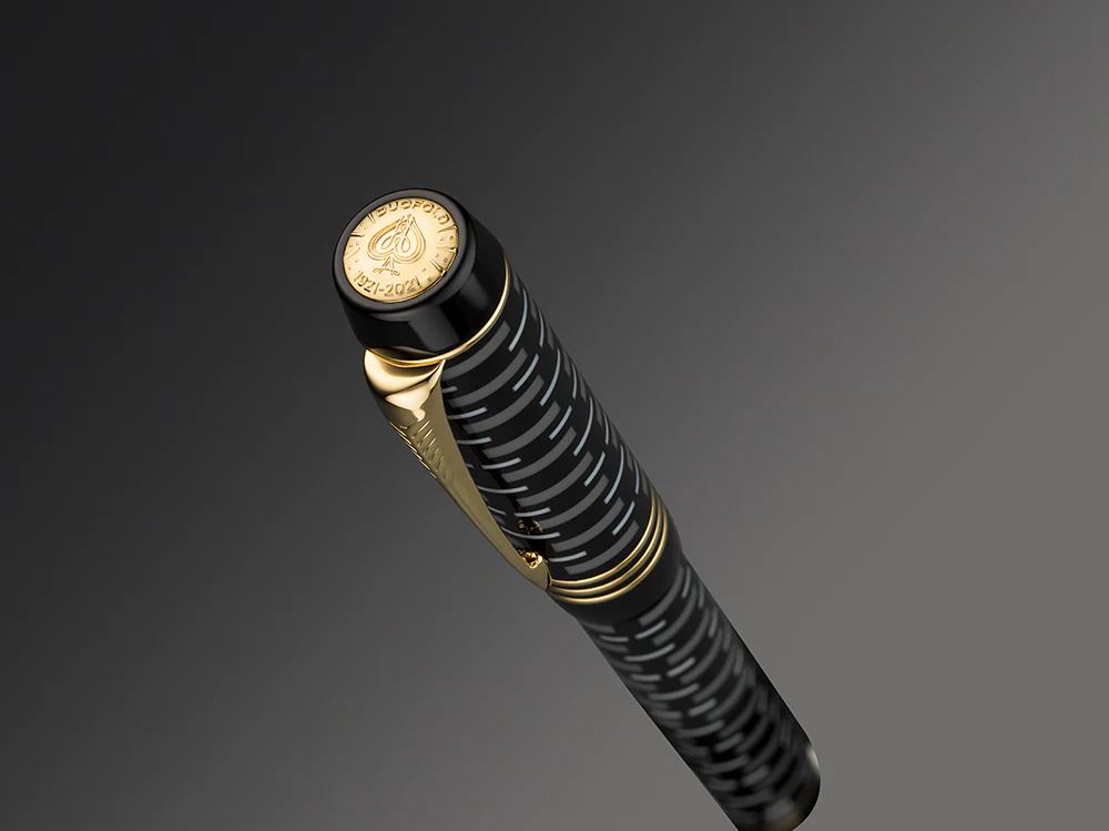 Parker Duofold 100th Anniversary Black Centennial Fountain Pen - Image 3