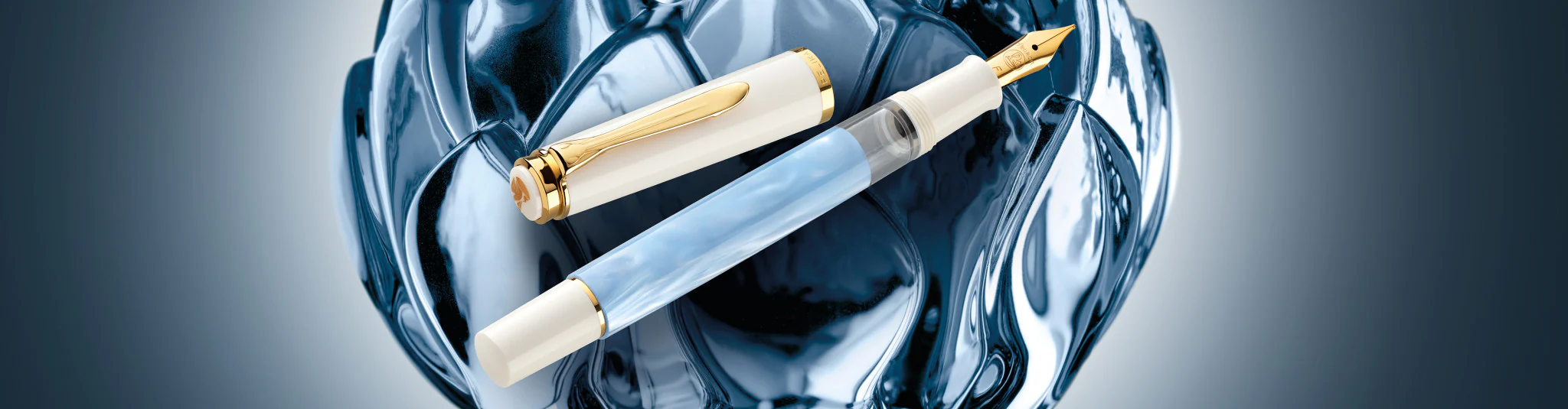 Pelikan Classic 200 Pastel Blue Fountain Pen - Image 4