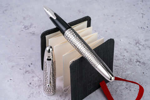 Pilot Sterling Silvern Ishidatami Fountain Pen - Image 8